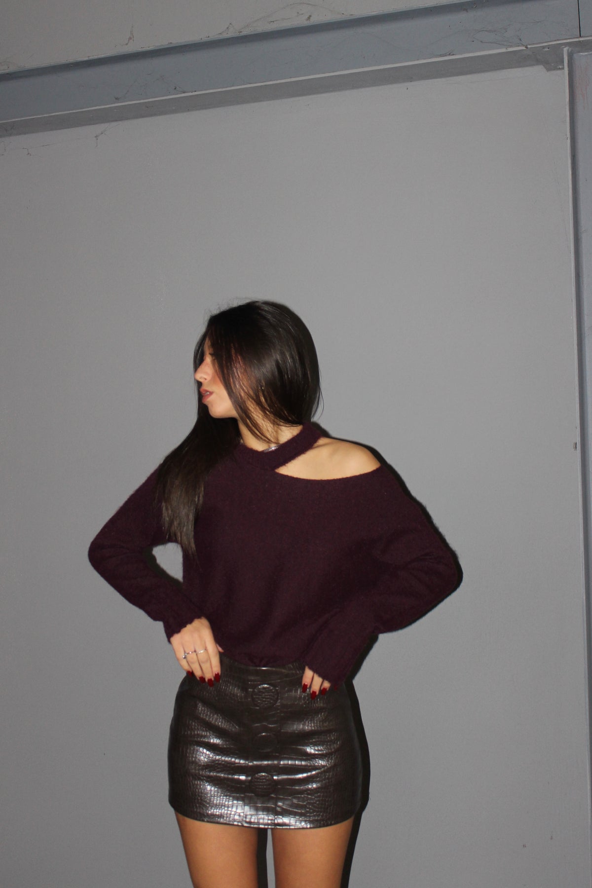 Pull cut out bordeaux