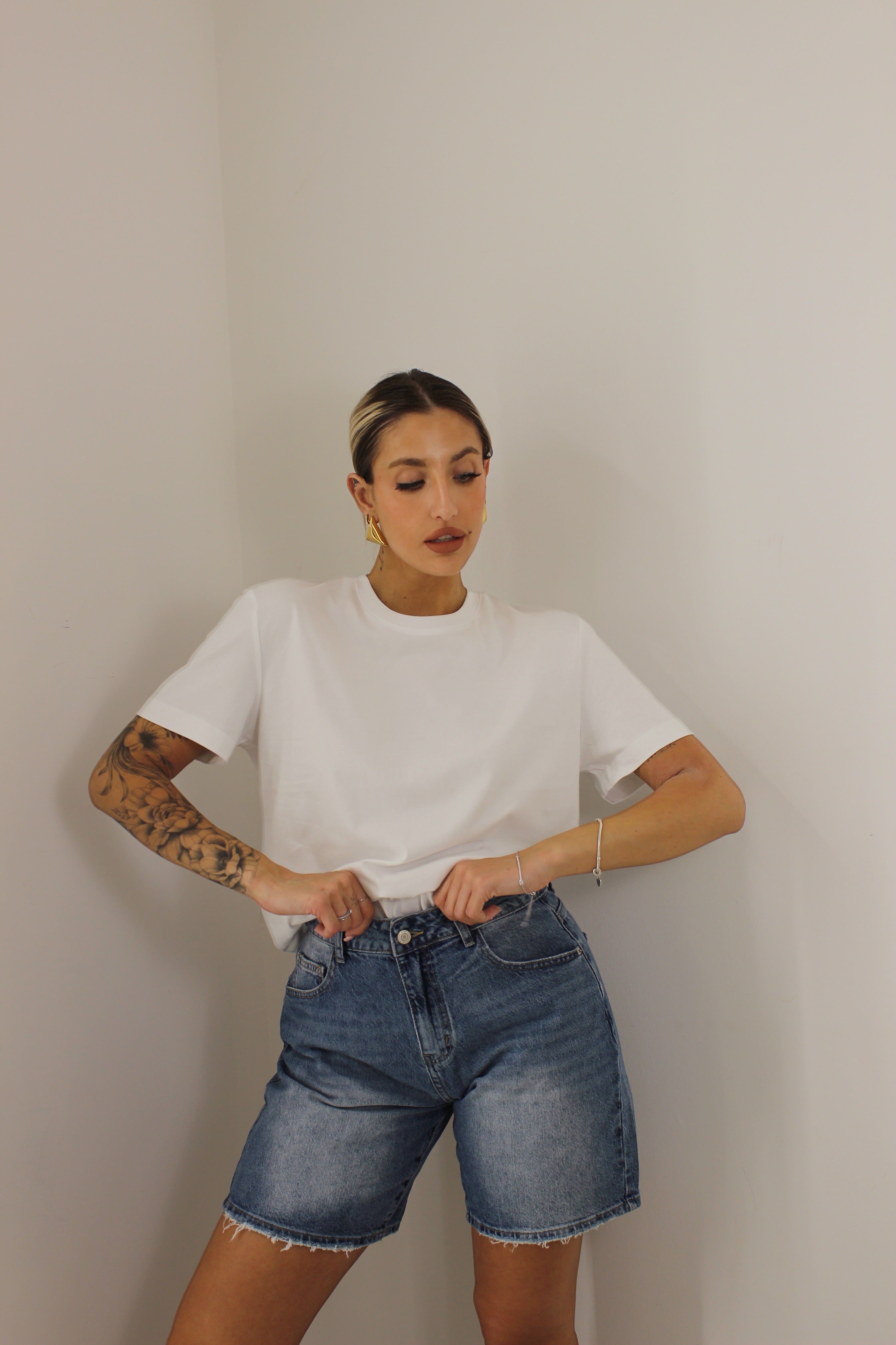 T-shirt basic lumina bianca