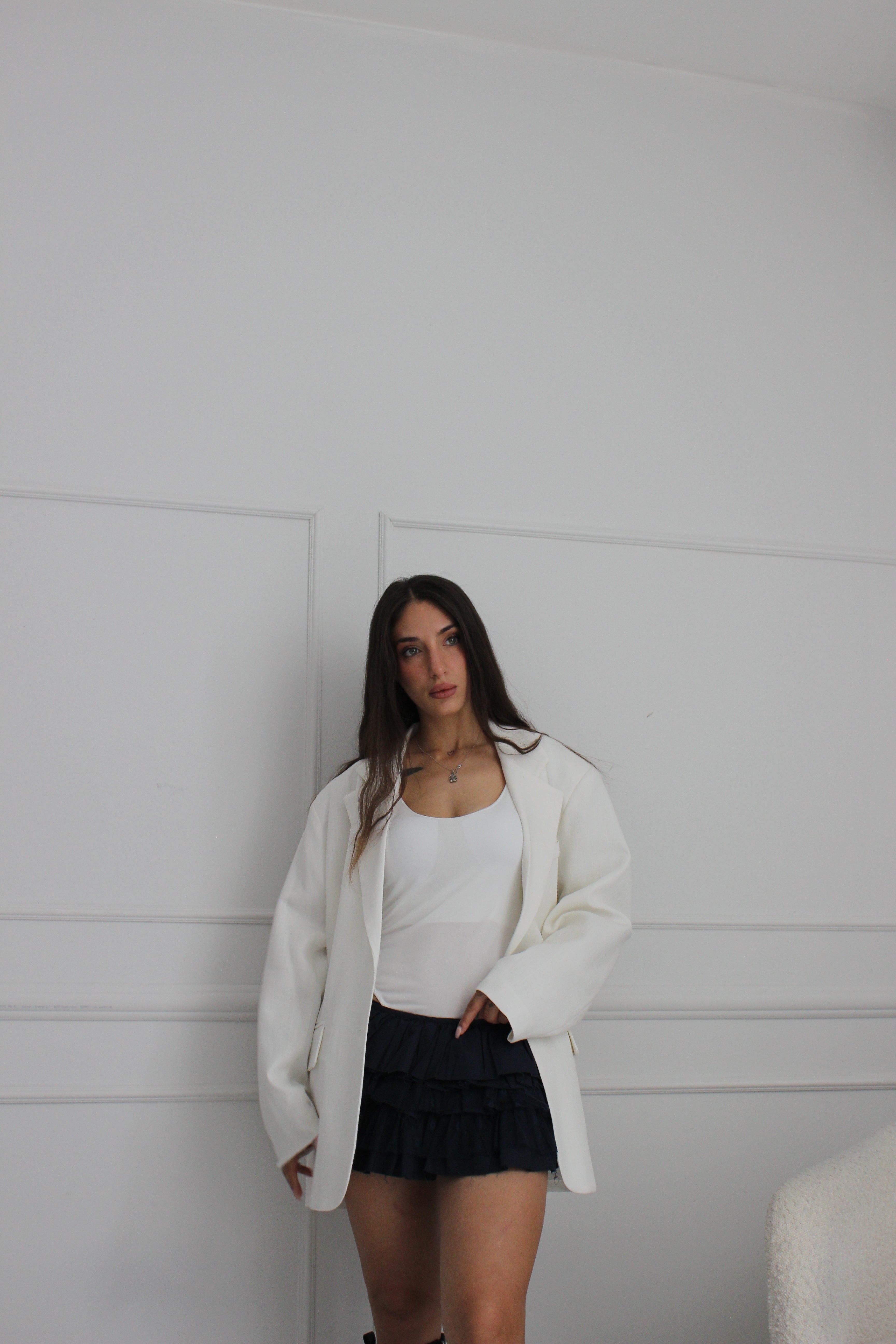 Pantaloncino lumina con balze blu