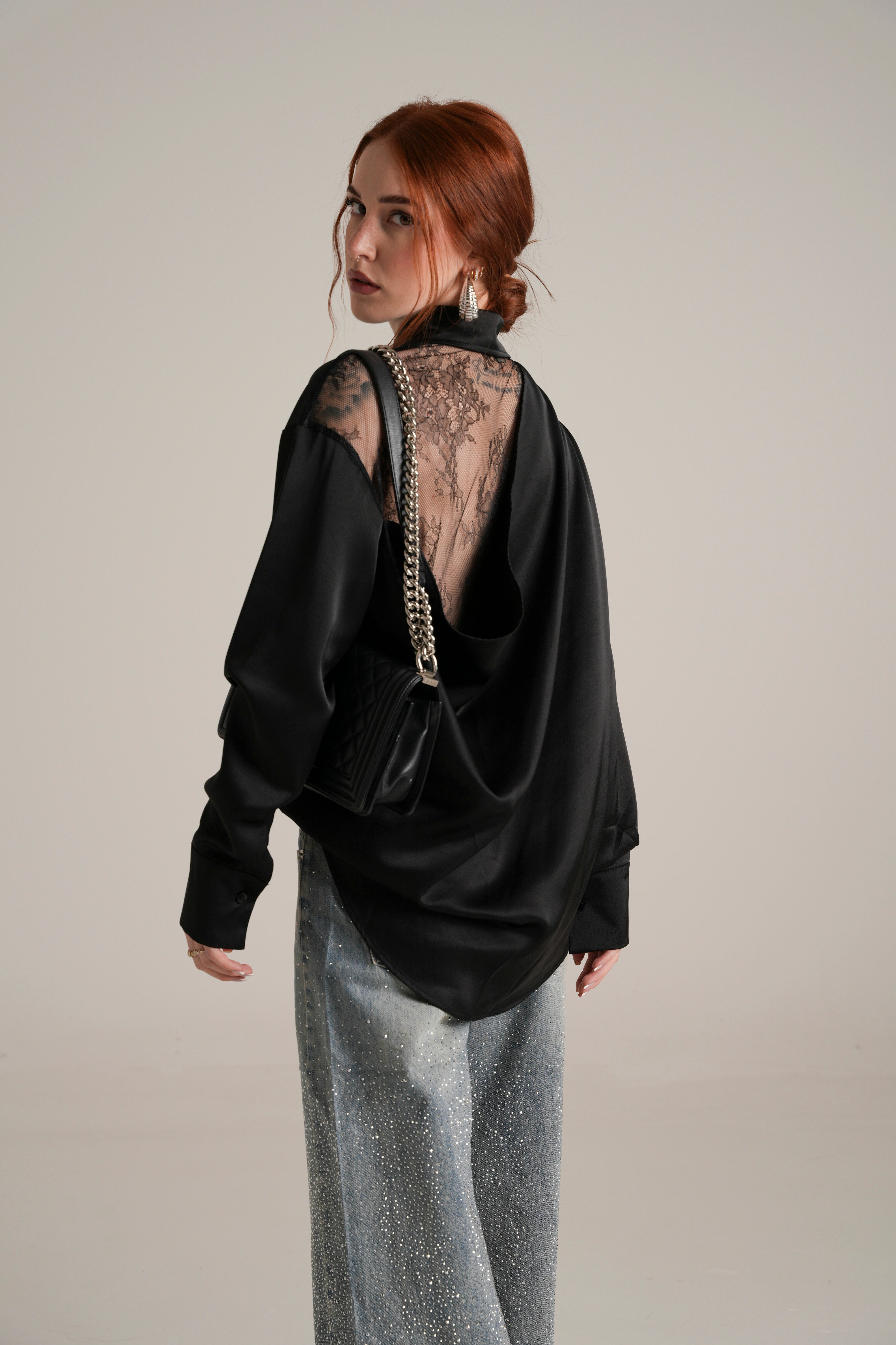 Blusa con pizzo