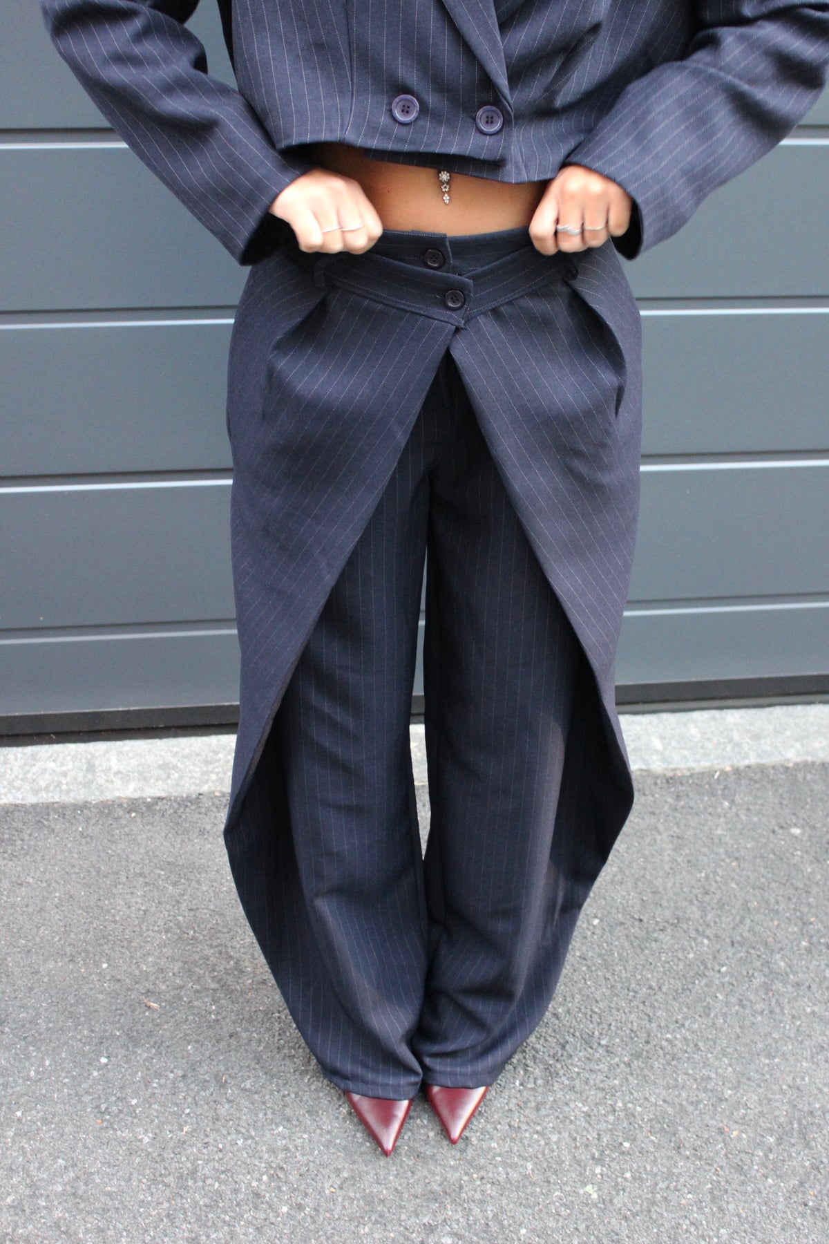 Tailleur gessato blu