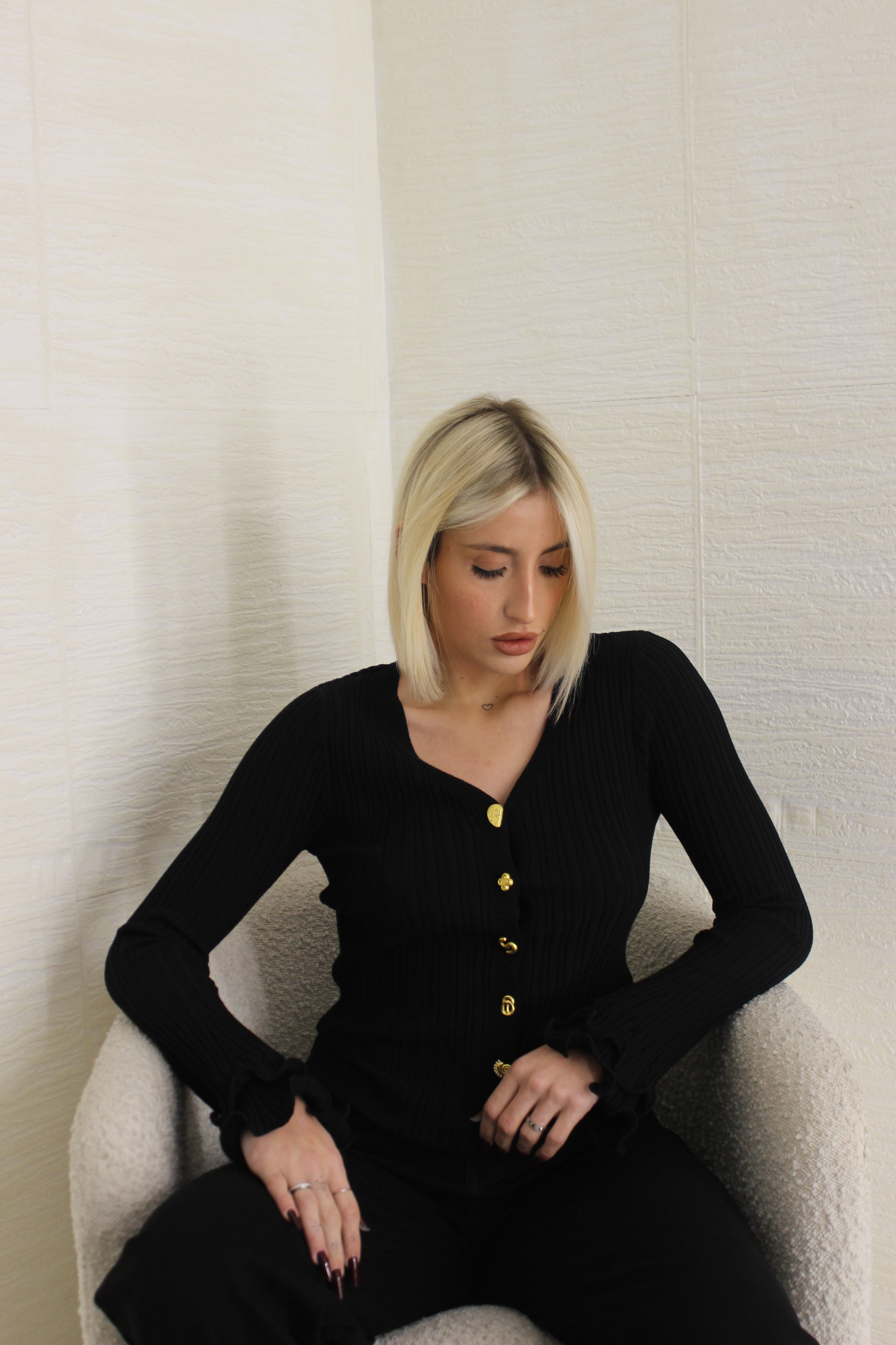 Maglia con Bottoni Nero