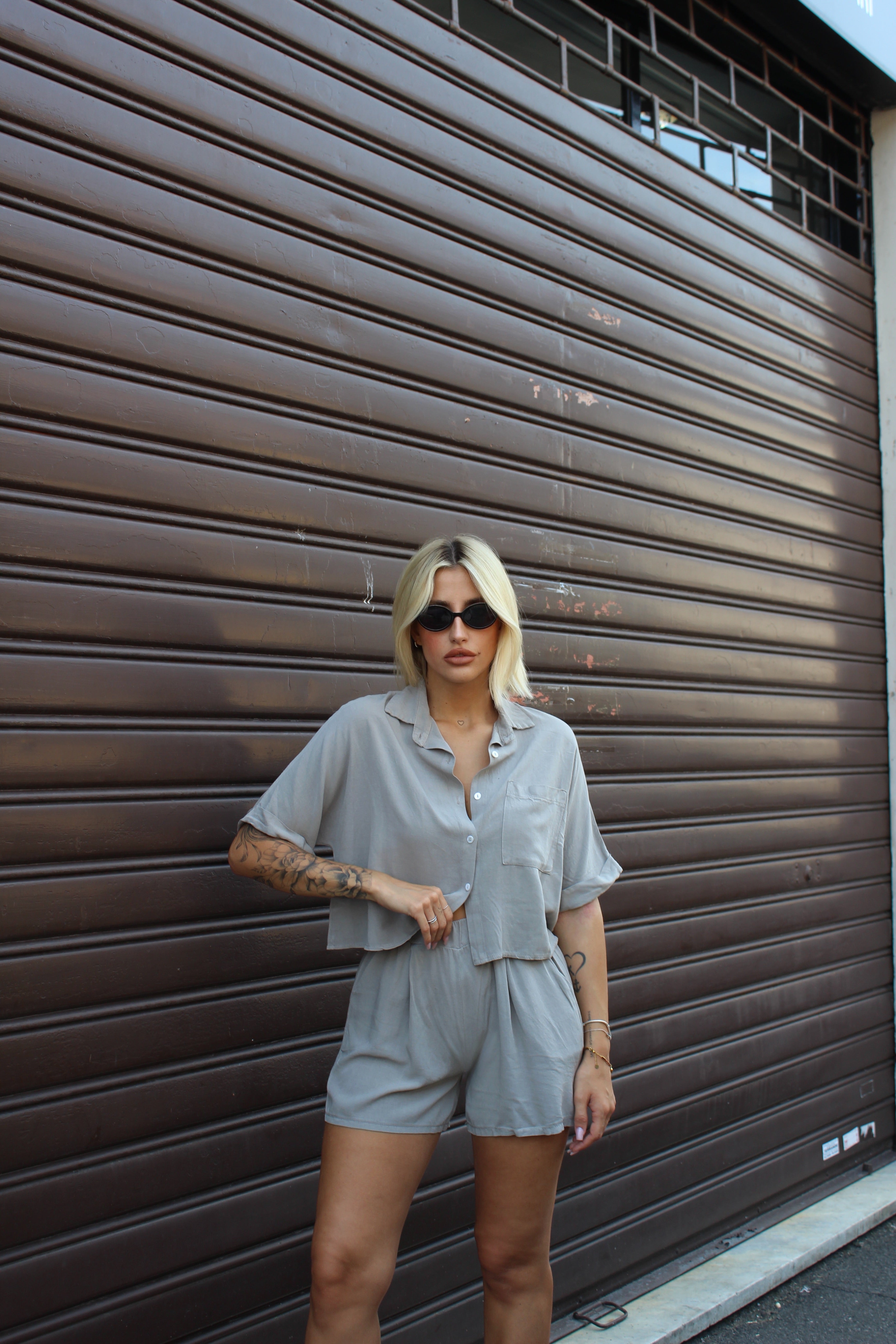 Coordianto blusa crop tortora