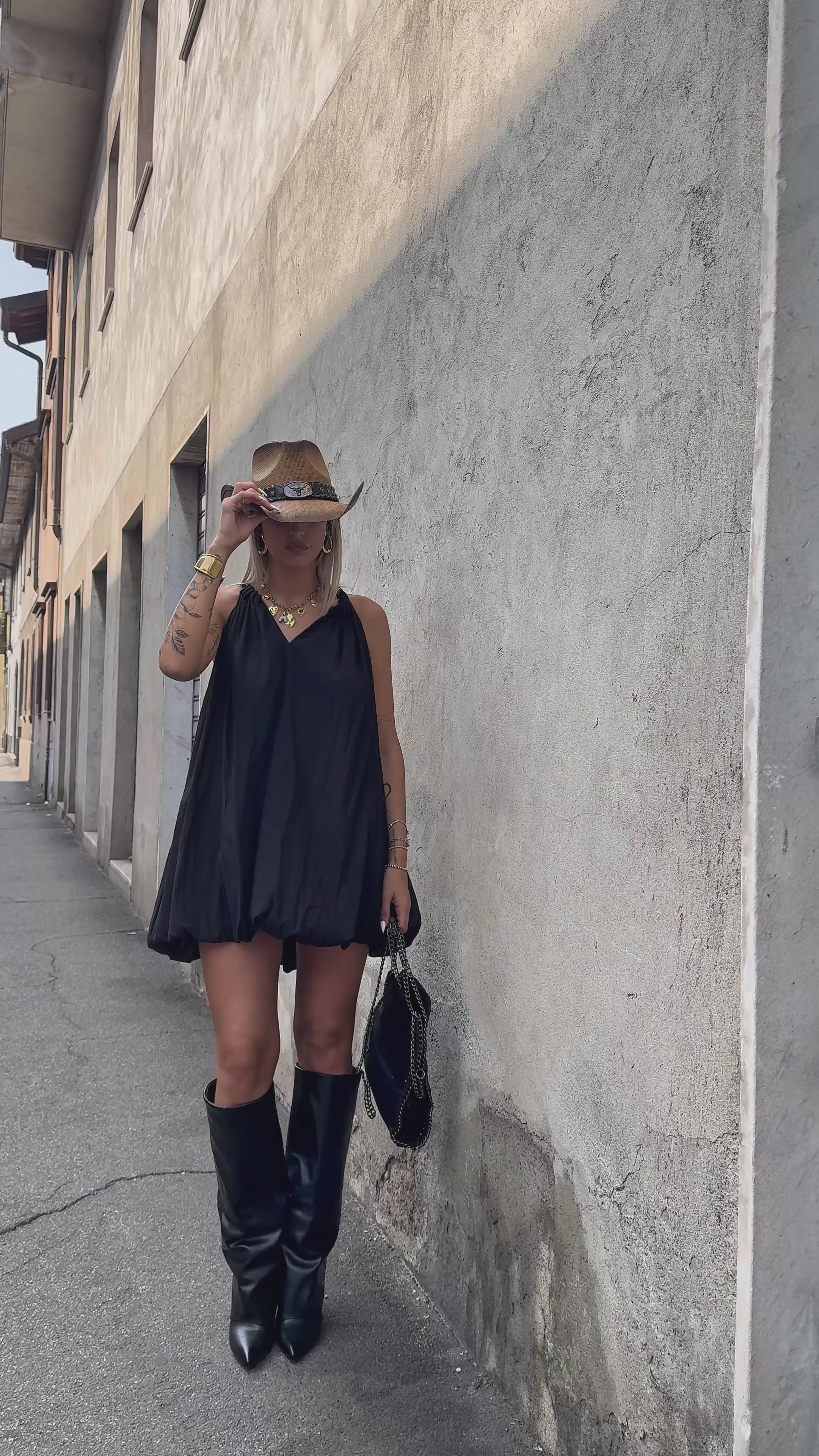 Abito Victoria nero