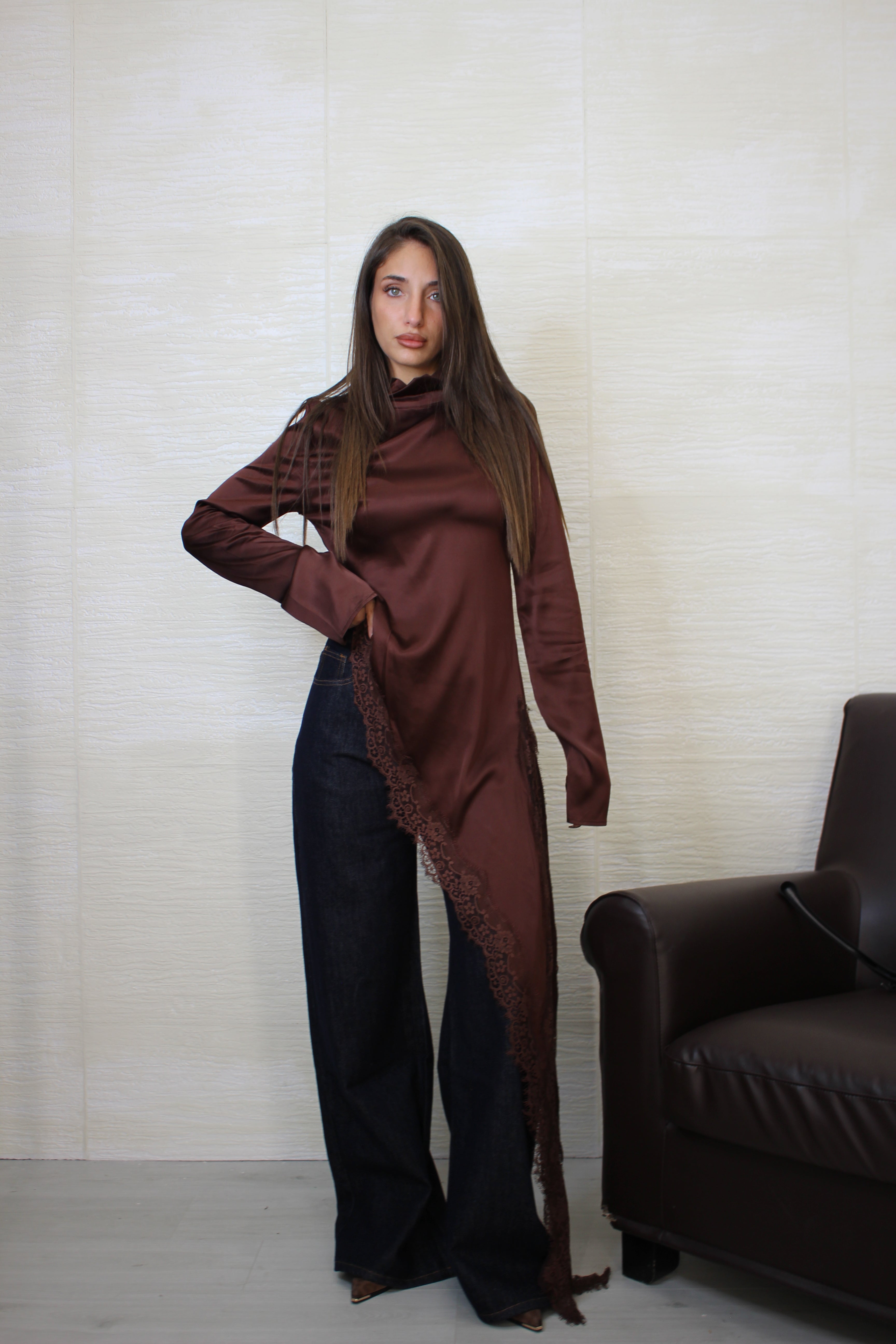 Top Lumina Con Pizzo Cioccolato