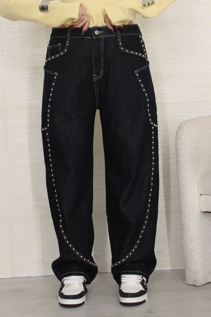 Jeans con borchie