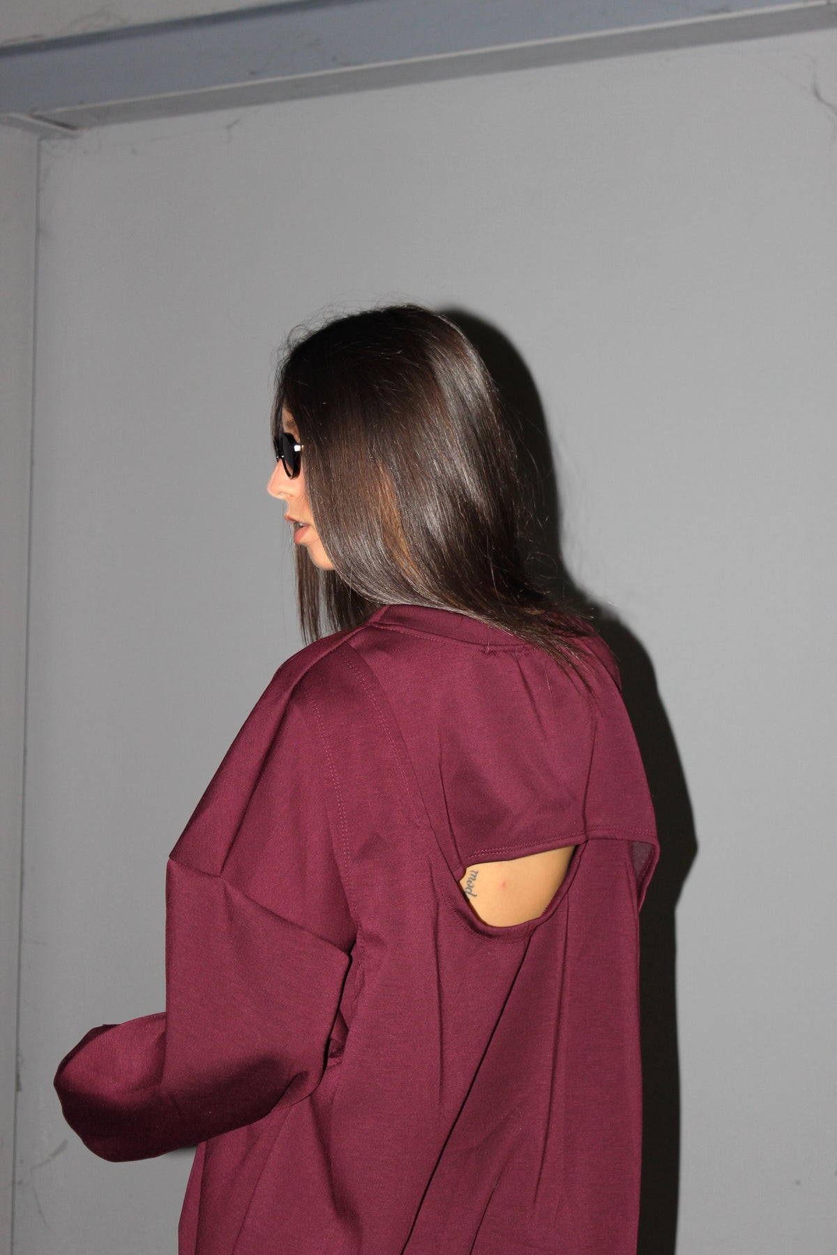 Maxi felpa cut out burgundy