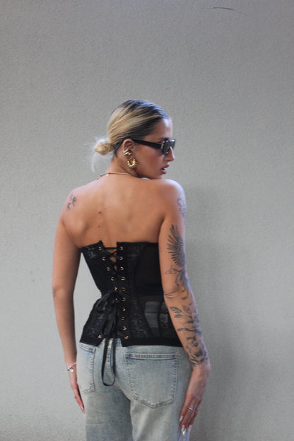 Corsetto pizzo