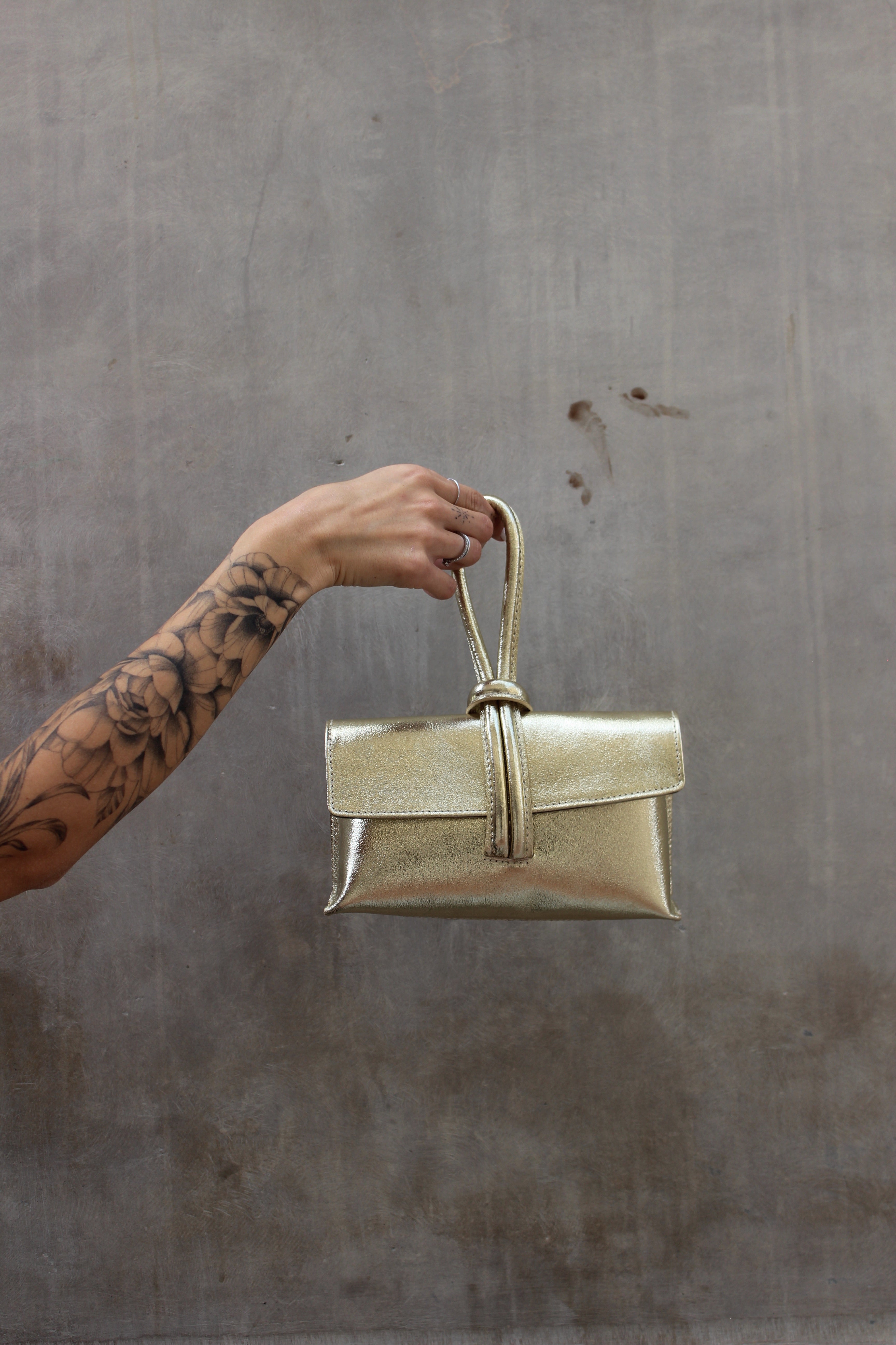 Borsa nodo gold
