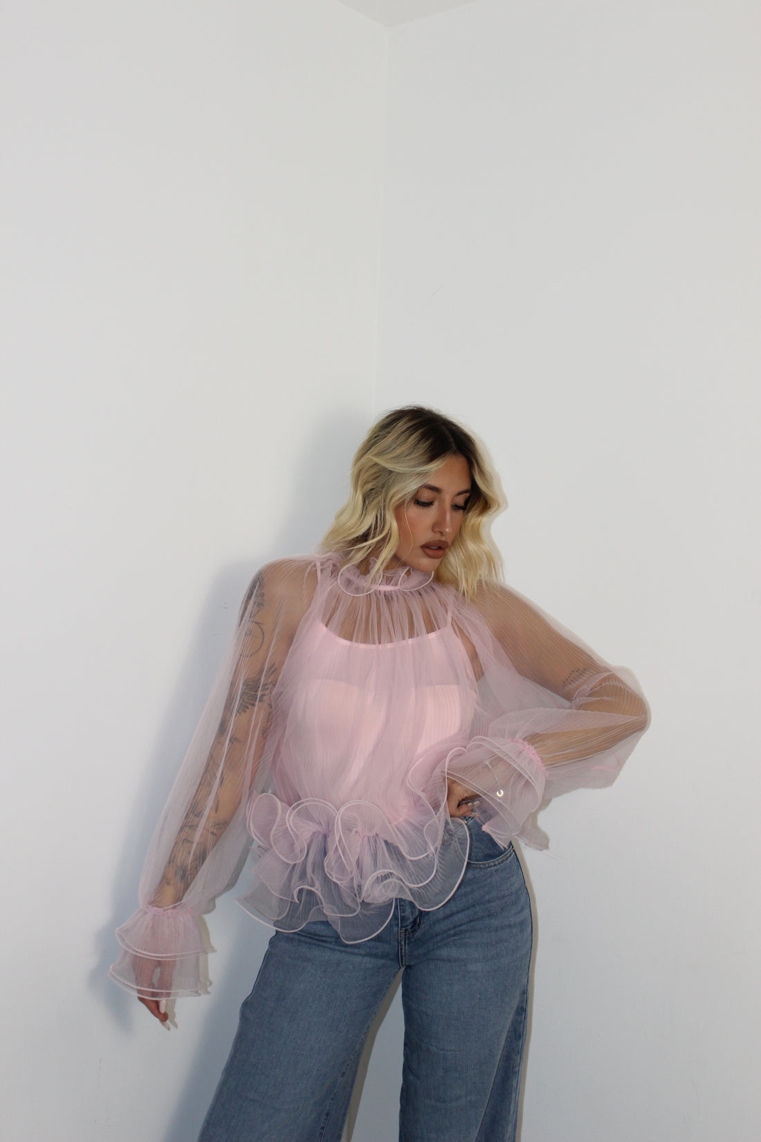 Blusa con volant Rosa