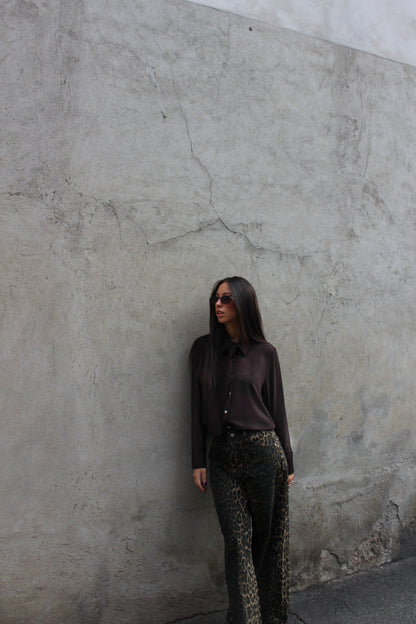 Blusa con cravatta cioccolato