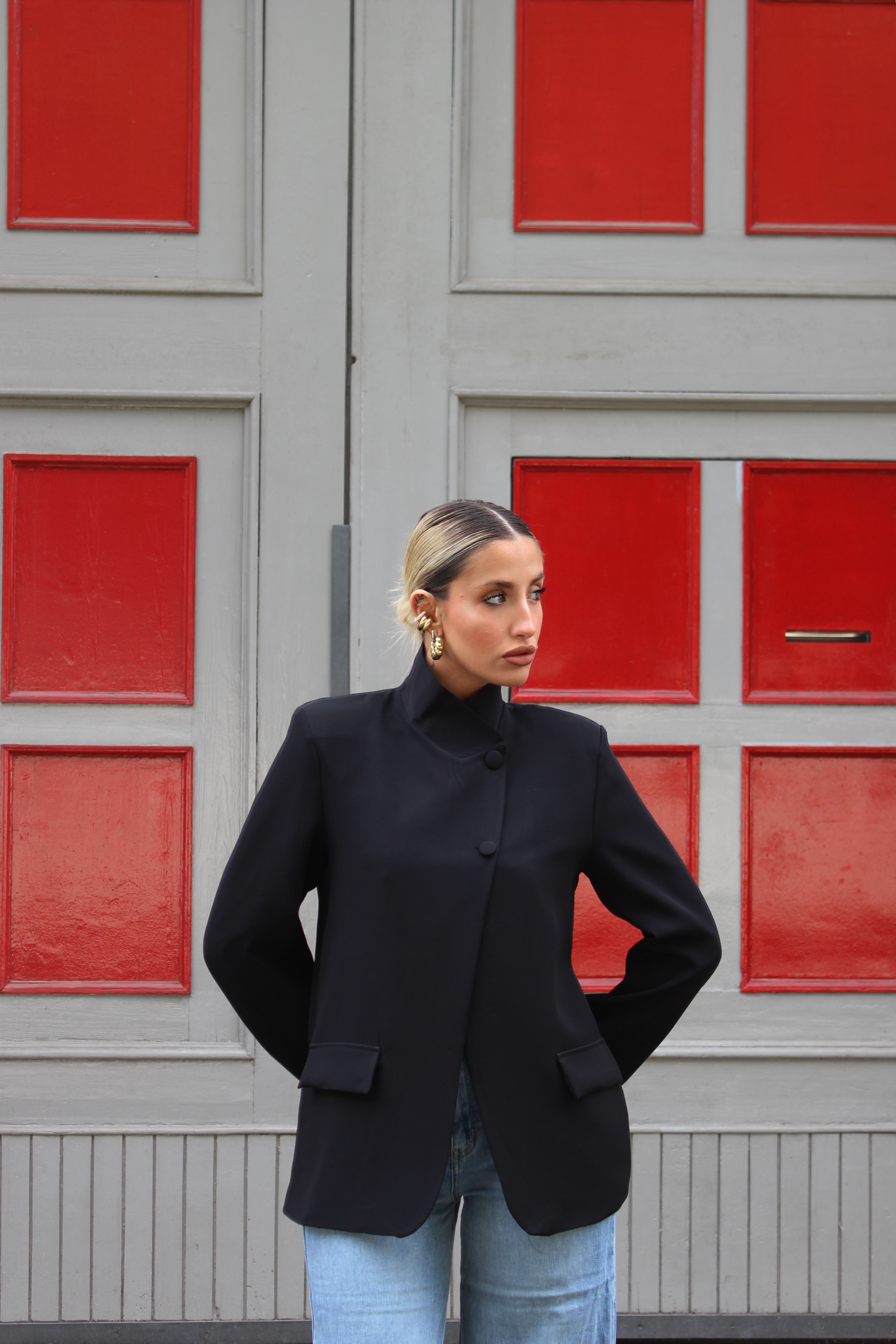 Blazer con chiusura laterale Nero