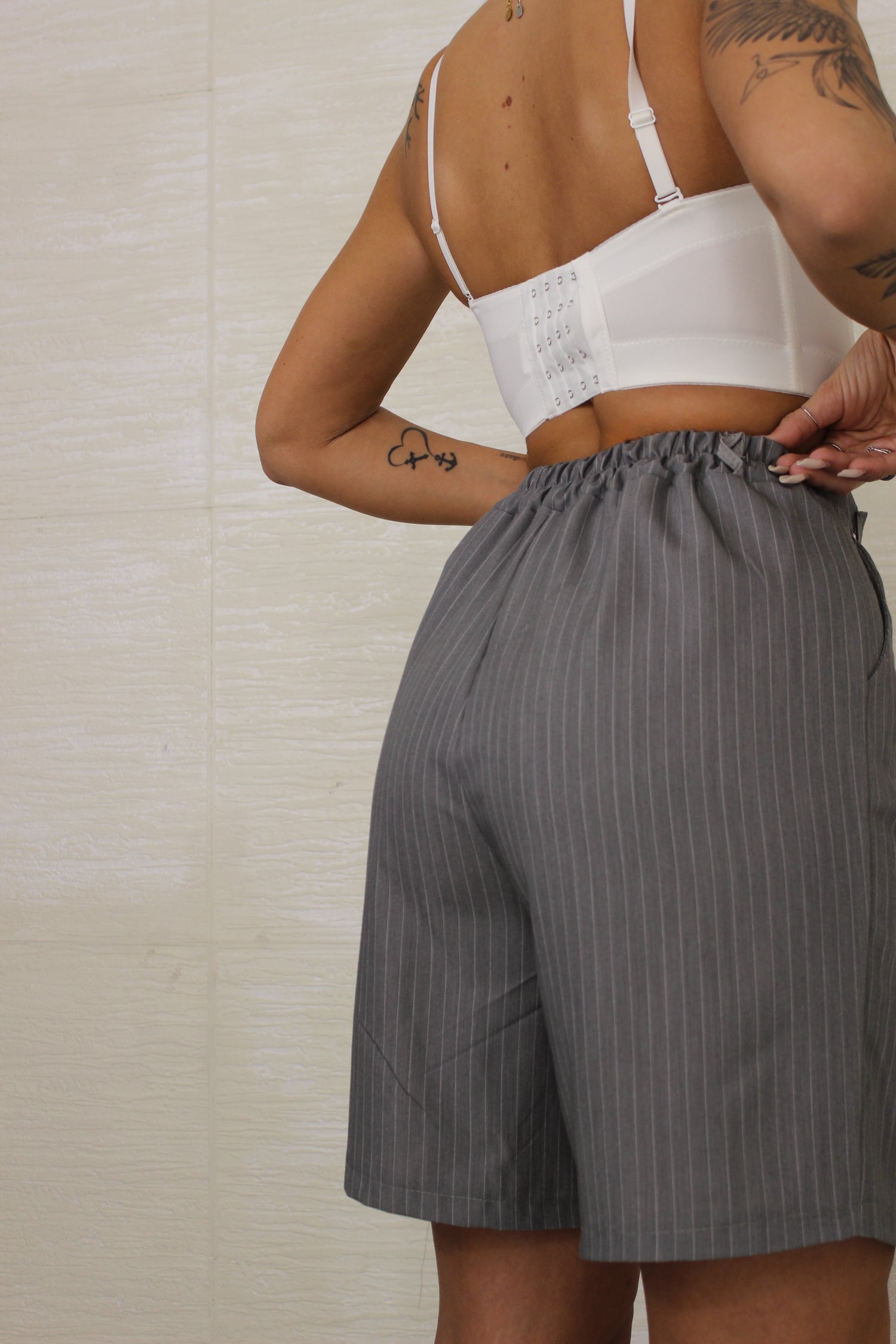 Completo bermuda a righe Grigio