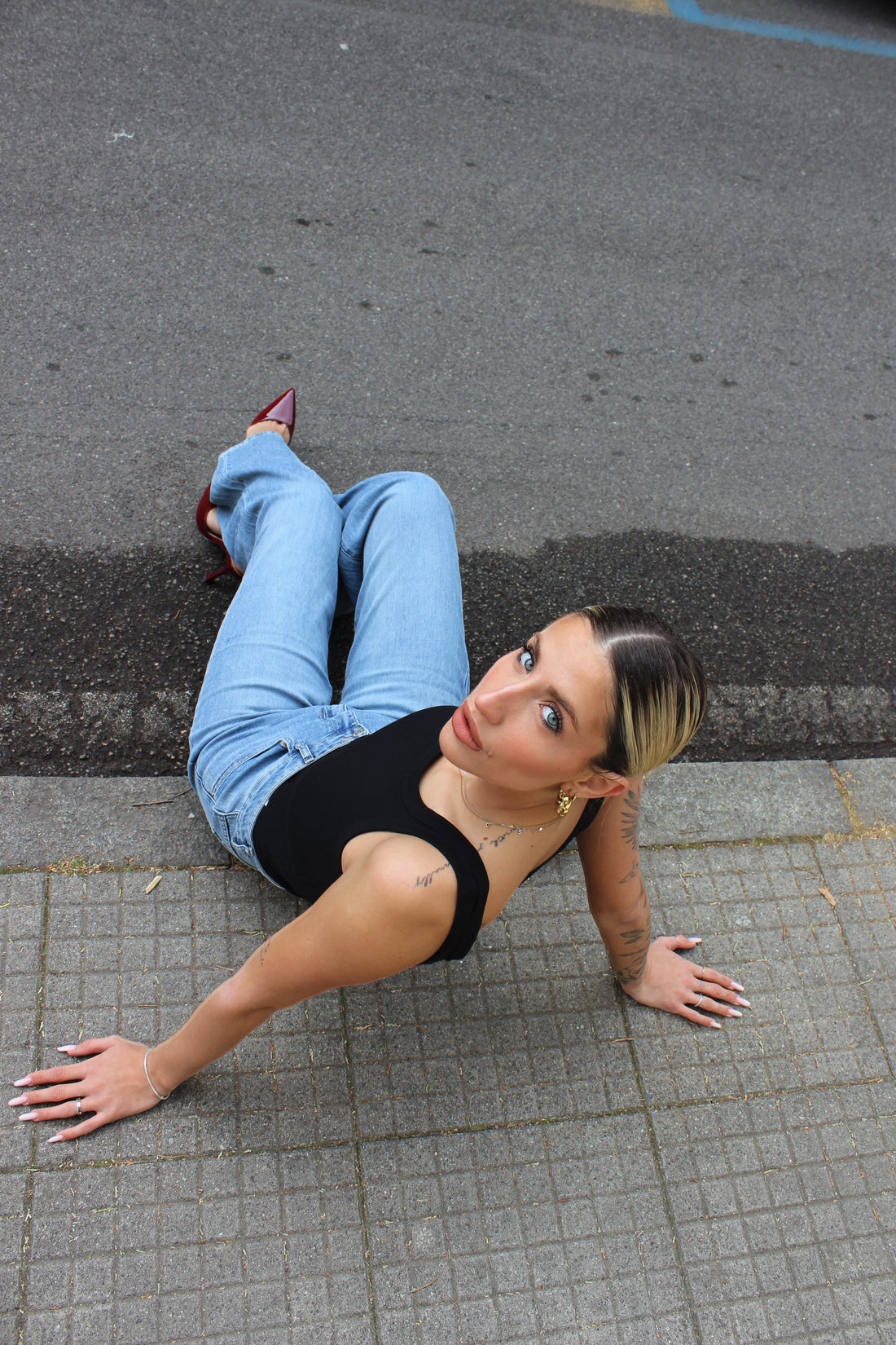 Top a Costine Nero