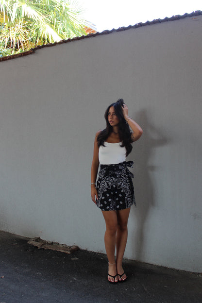Gonna Pareo paisley nero