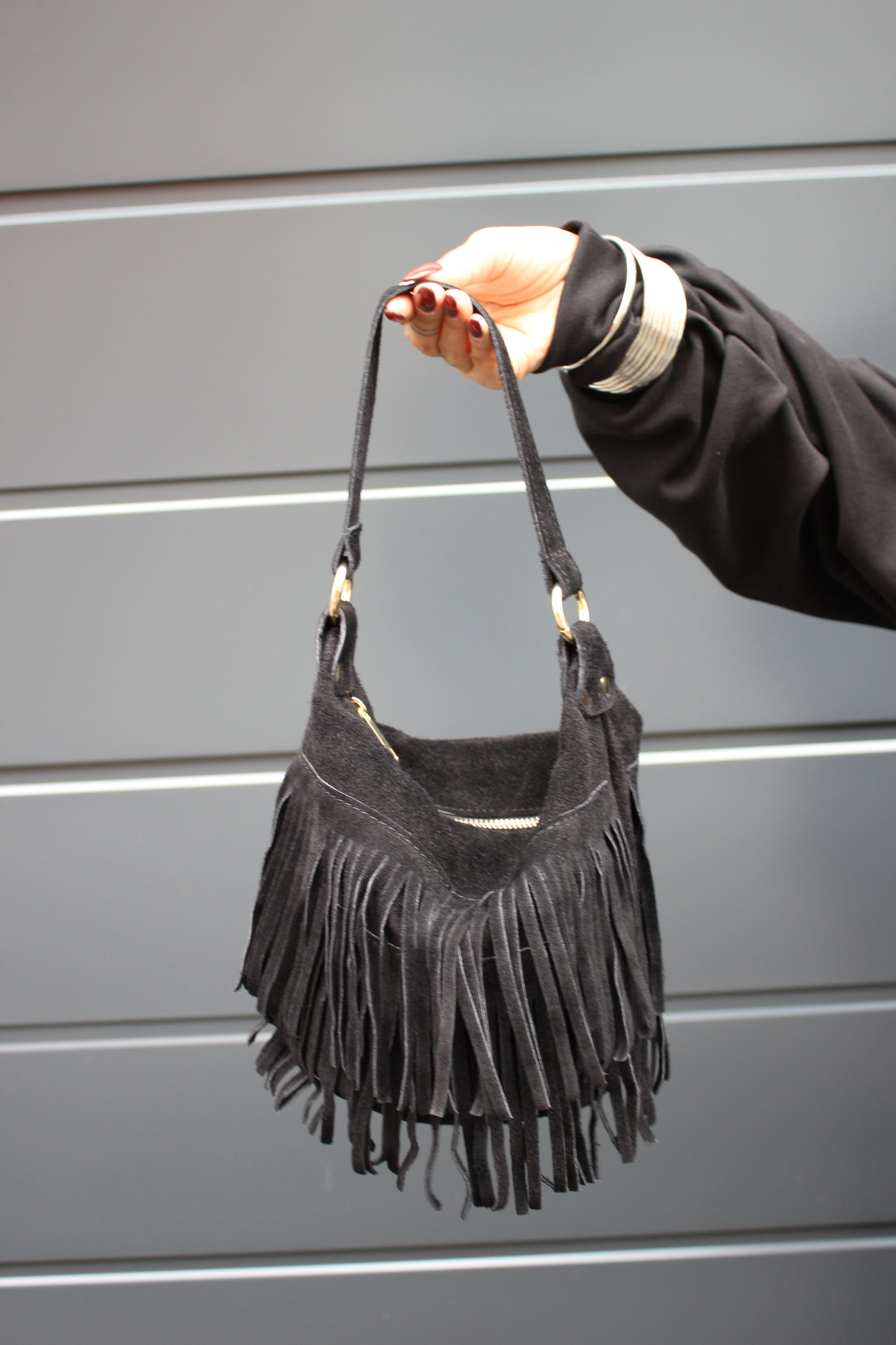 Bucket Bag con frange Nero