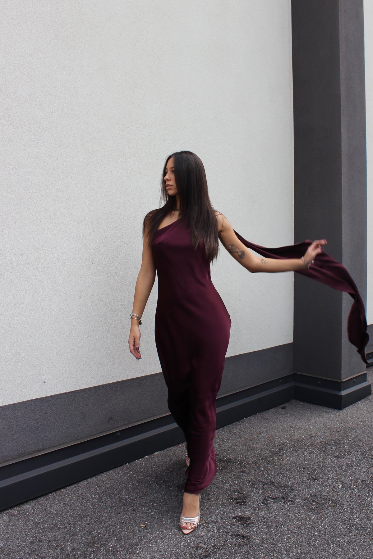 Abito Emé Burgundy