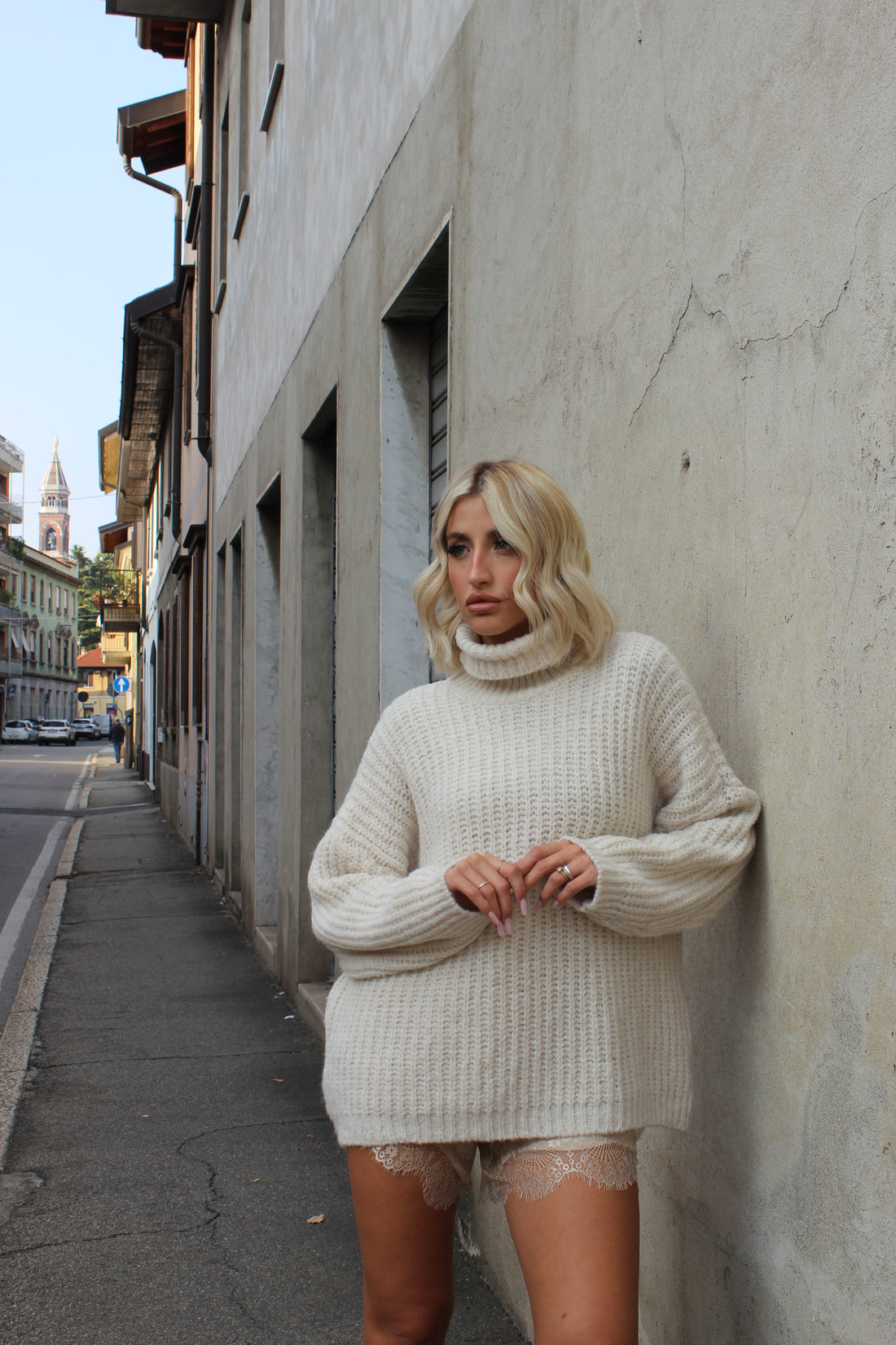 Maxi Pull con collo alto Panna