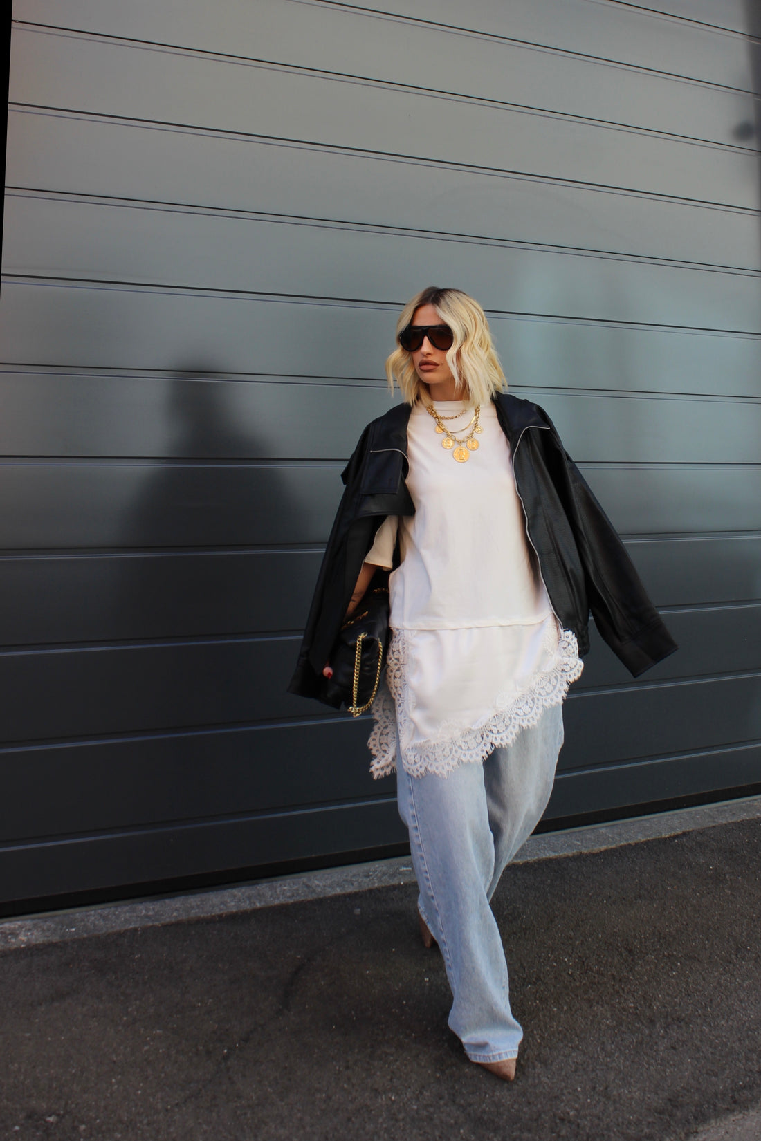 Maglia asimmetrica pizzo Bianca