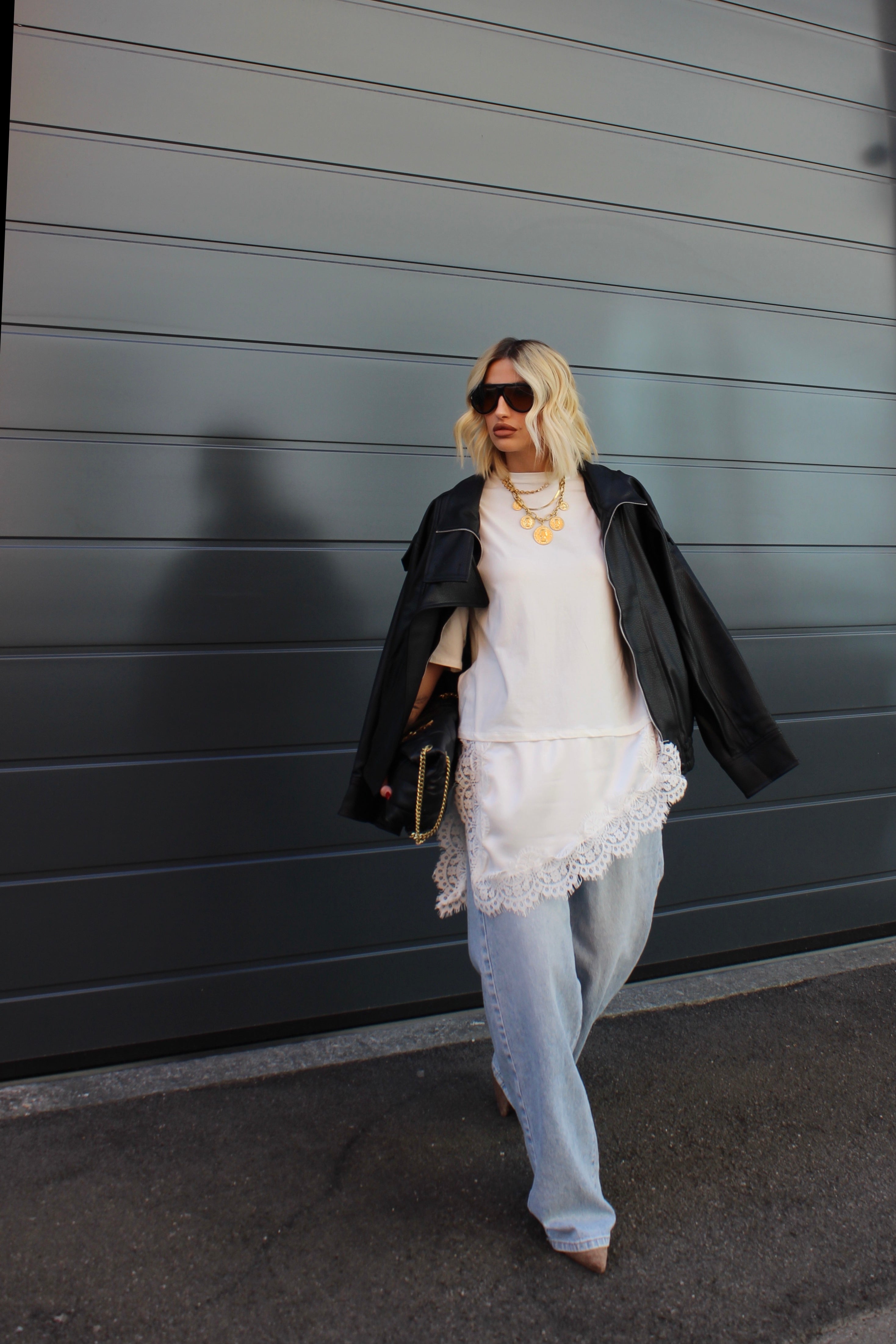 Maglia asimmetrica pizzo Bianca
