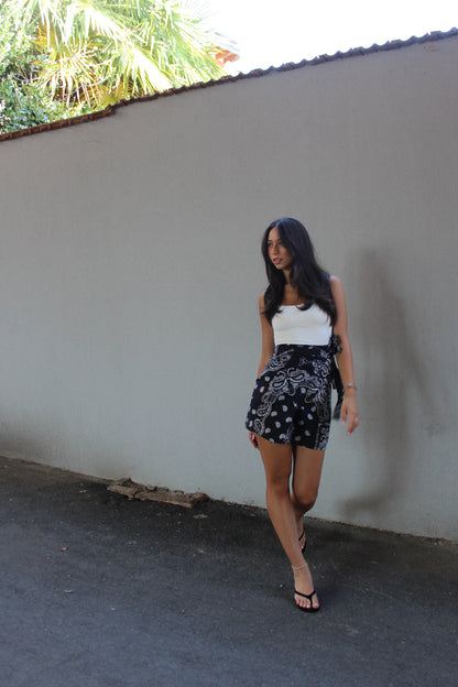 Gonna Pareo paisley nero