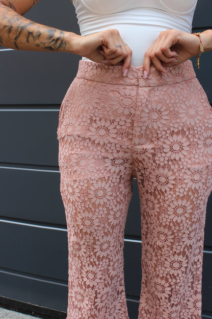 Pantalone in pizzo Lumina rosa