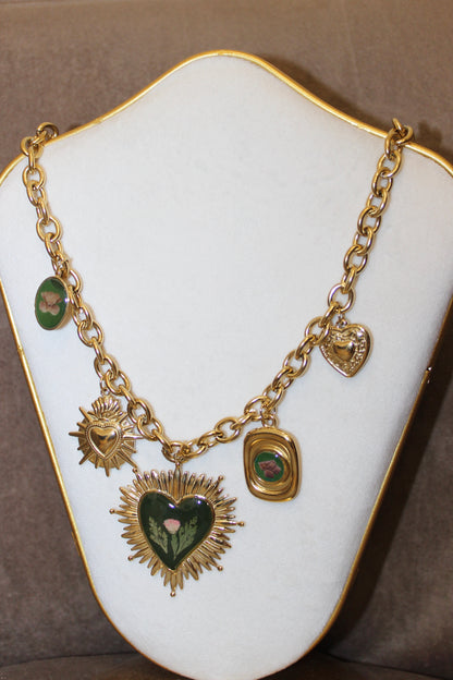 collana Sacro cuore verde