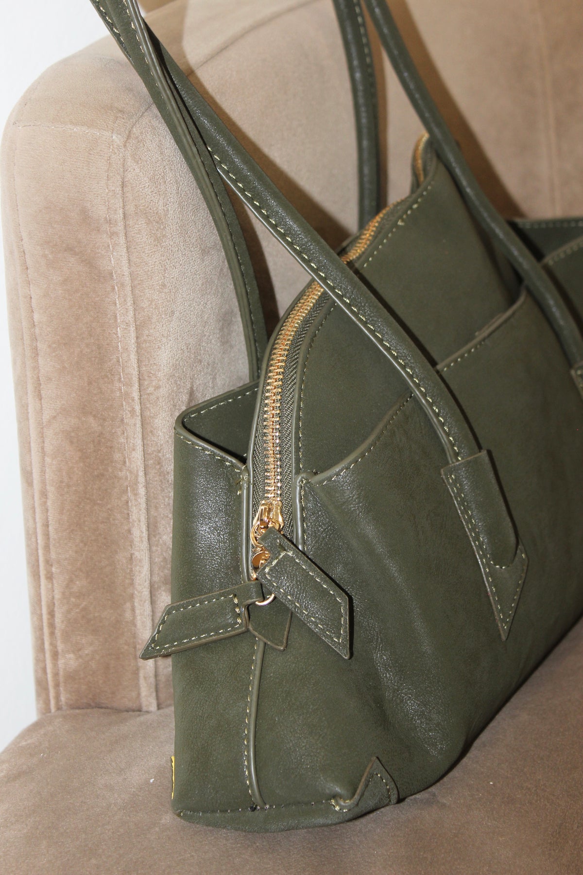Borsa the A olive