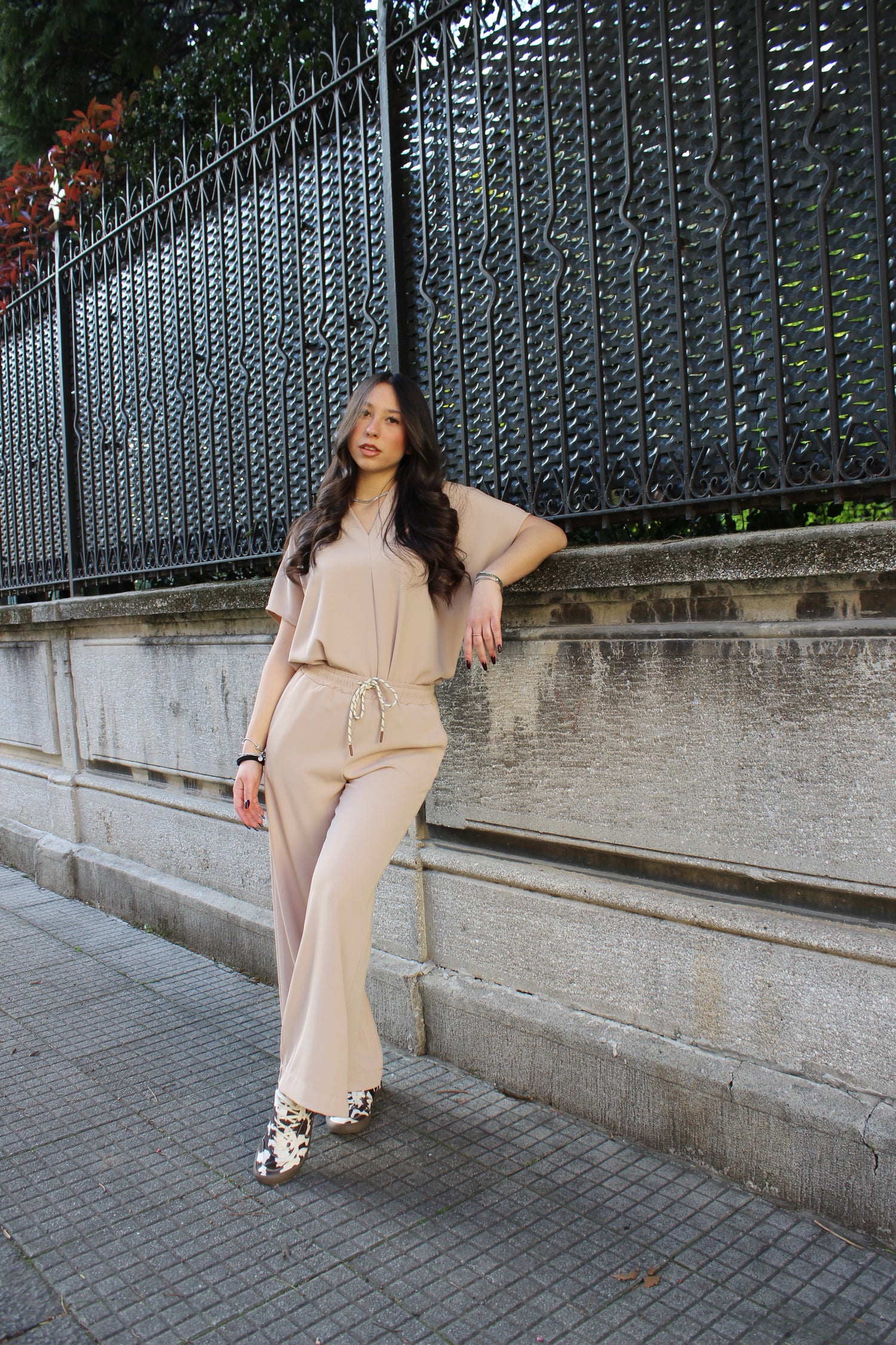 Coordinato con Blusa Beige