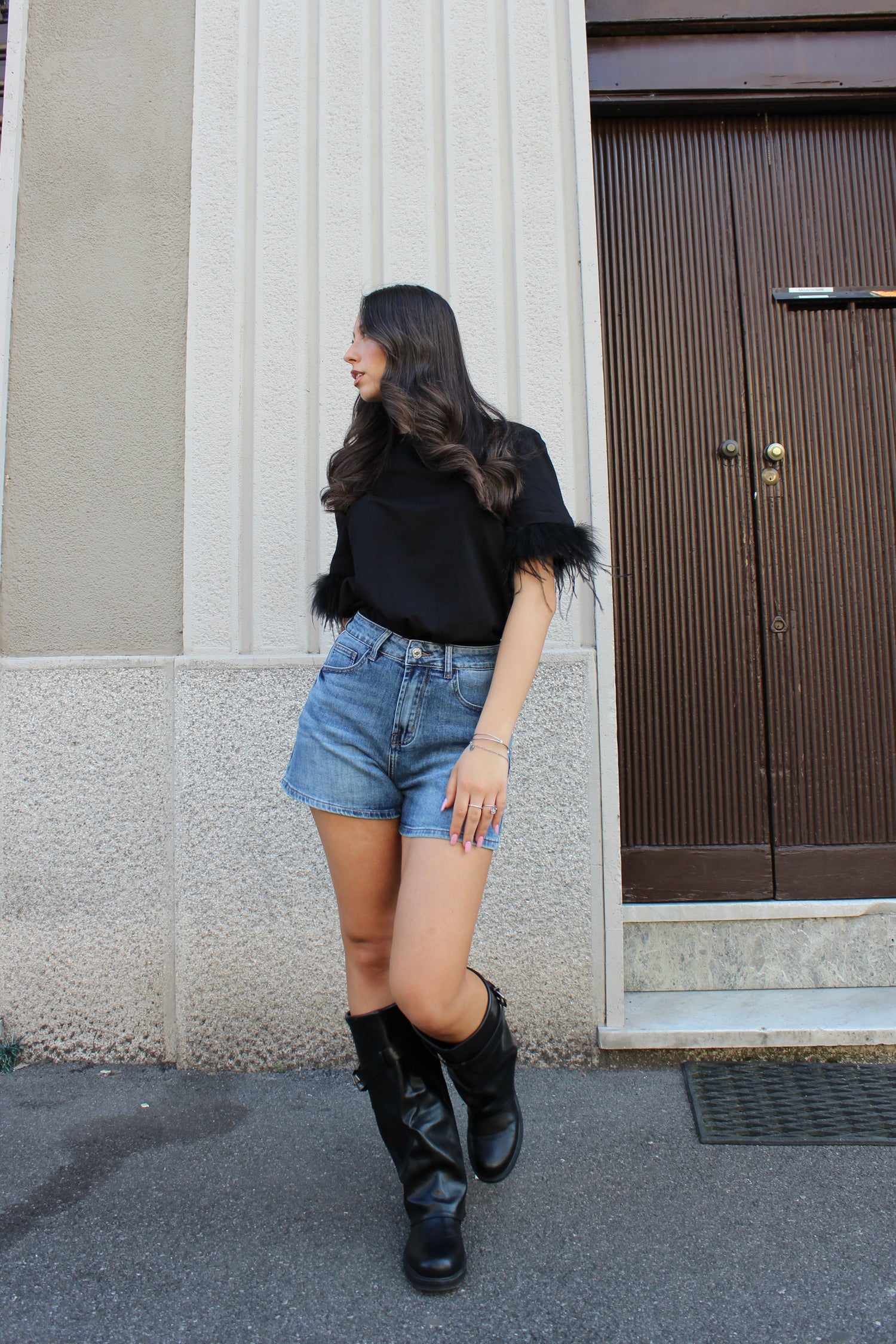 Maglia Lumina nera con piume