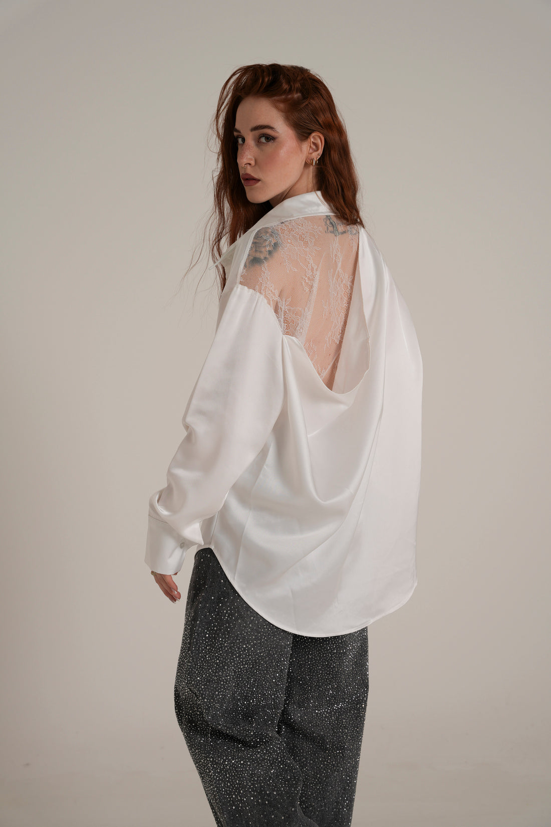 Blusa con pizzo
