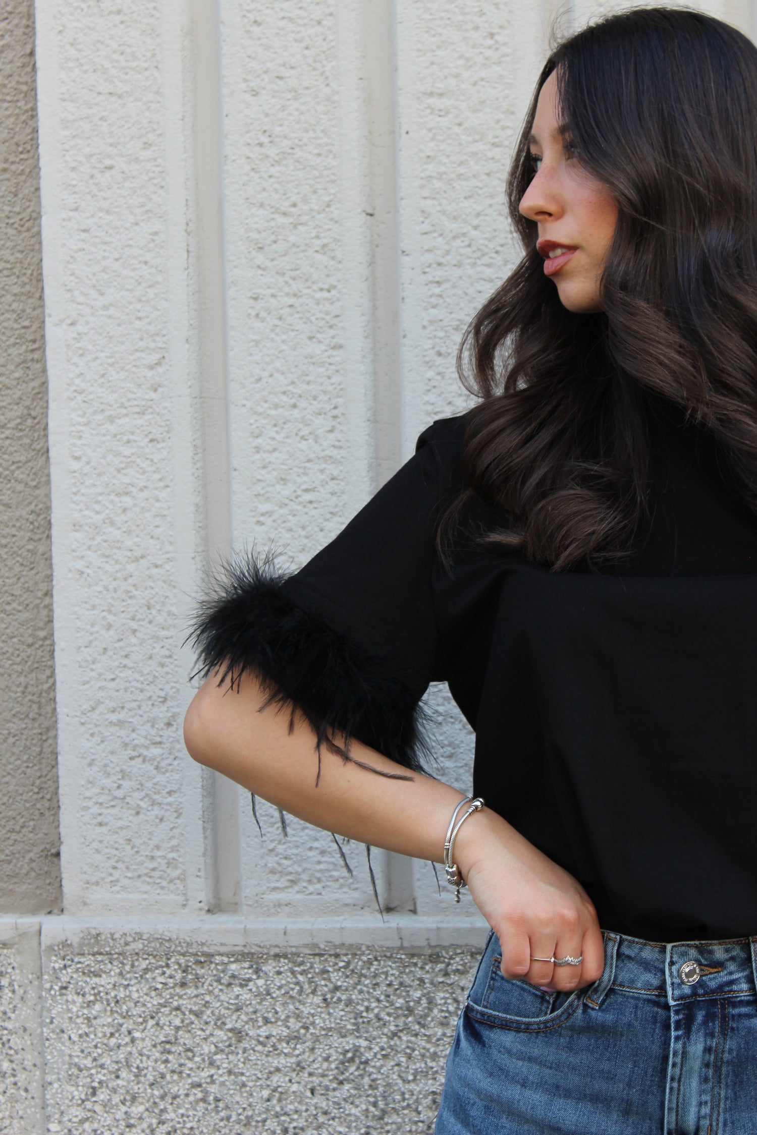 Maglia Lumina nera con piume