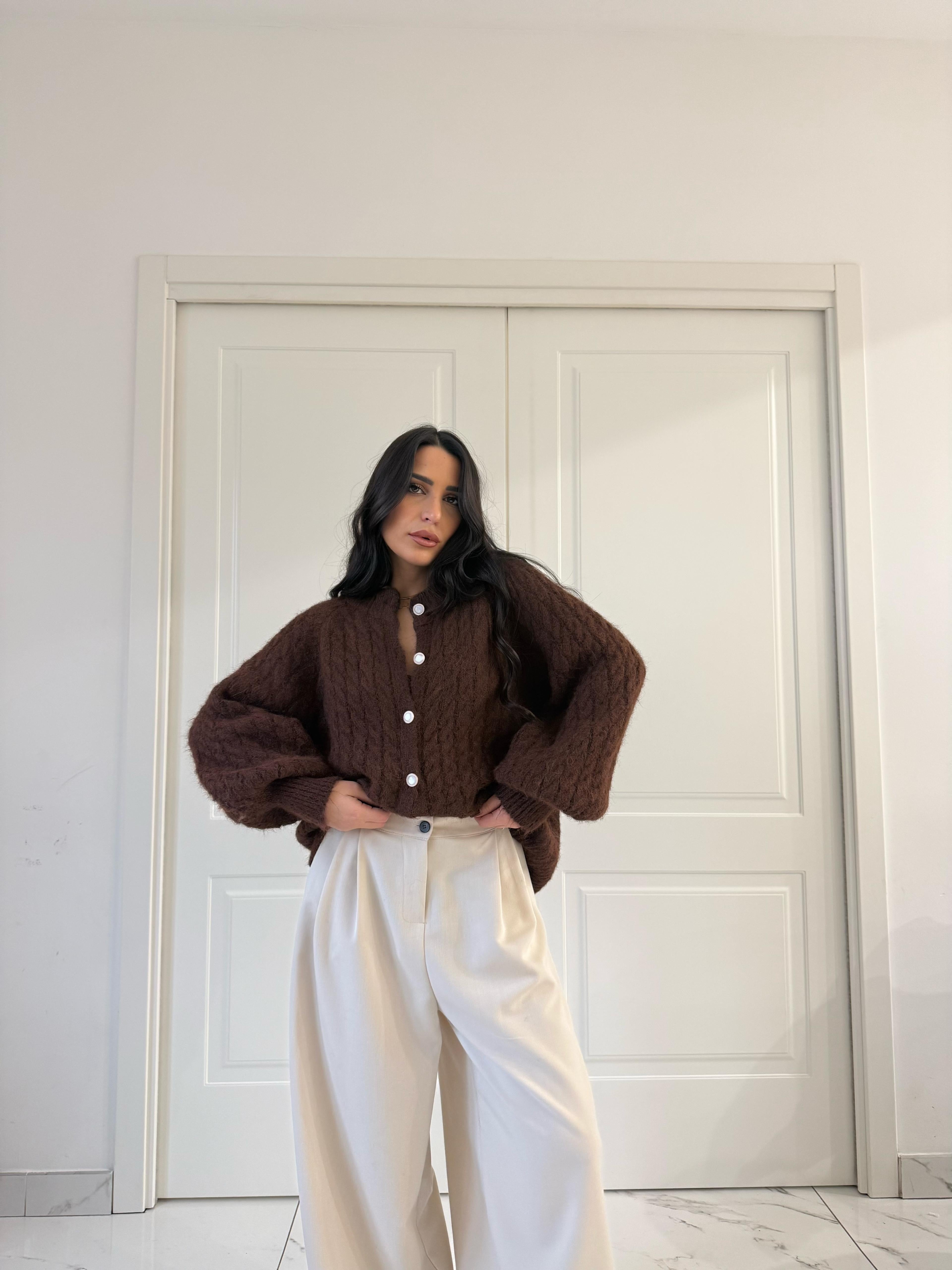 Cardigan con bottoni Cioccolato