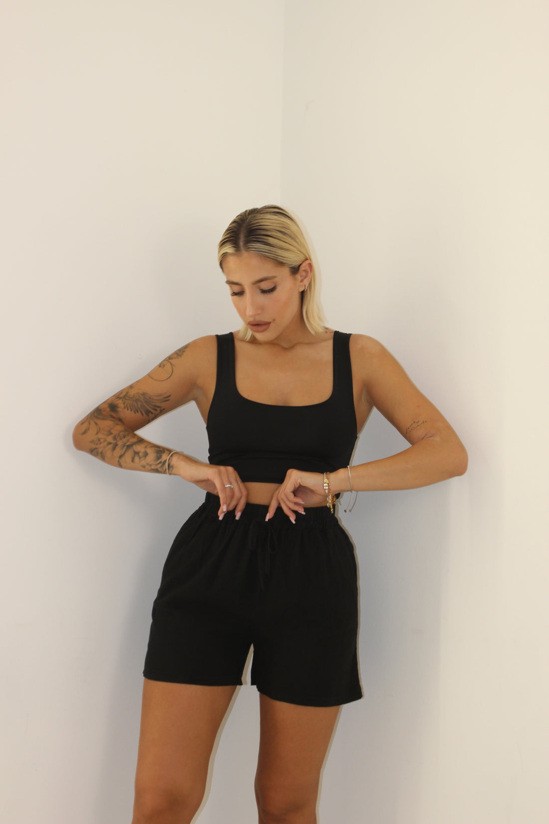 Short basic nero