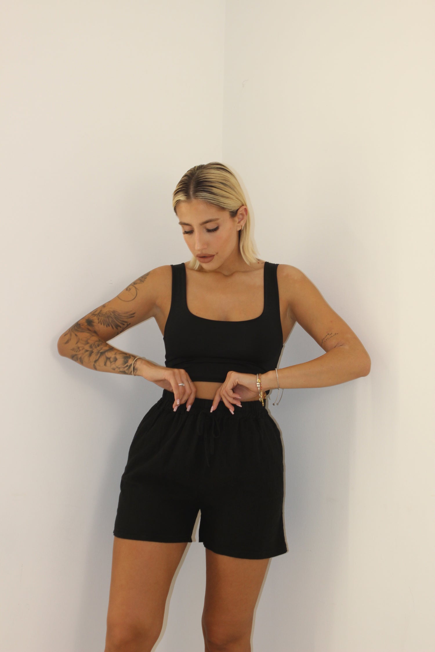 Short basic nero