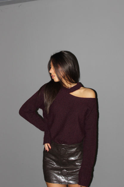 Pull cut out bordeaux