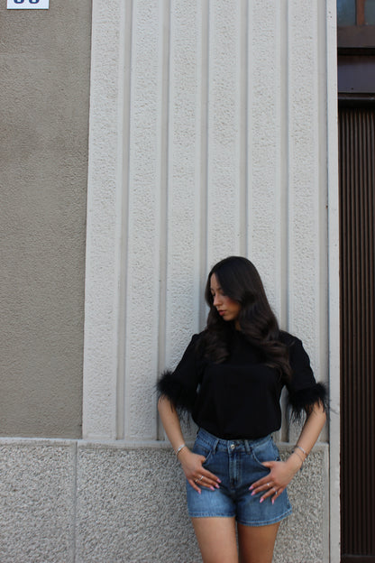 Maglia Lumina nera con piume