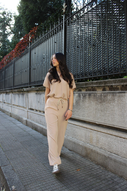 Coordinato con Blusa Beige