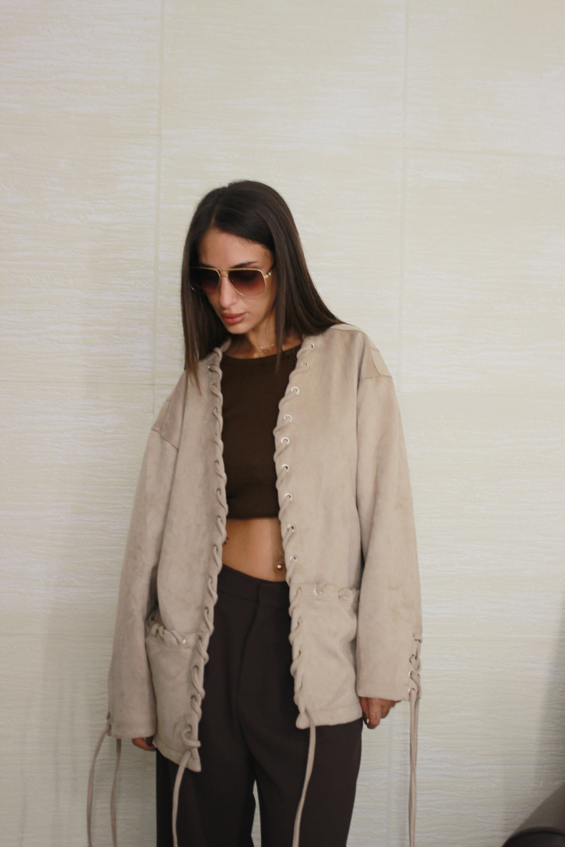 Bomber in suede con lacci