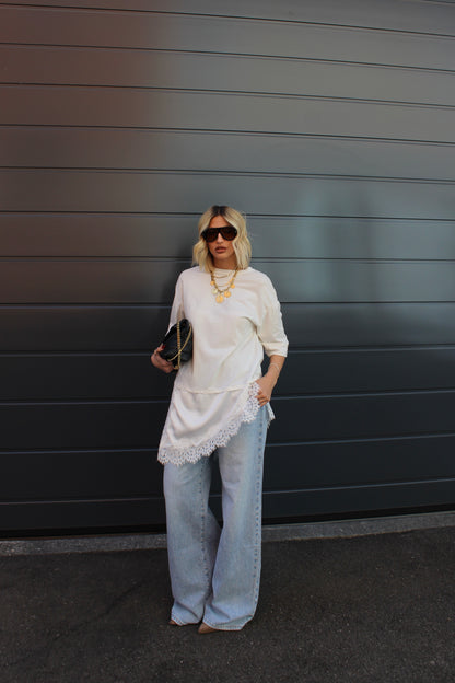 Maglia asimmetrica pizzo Bianca